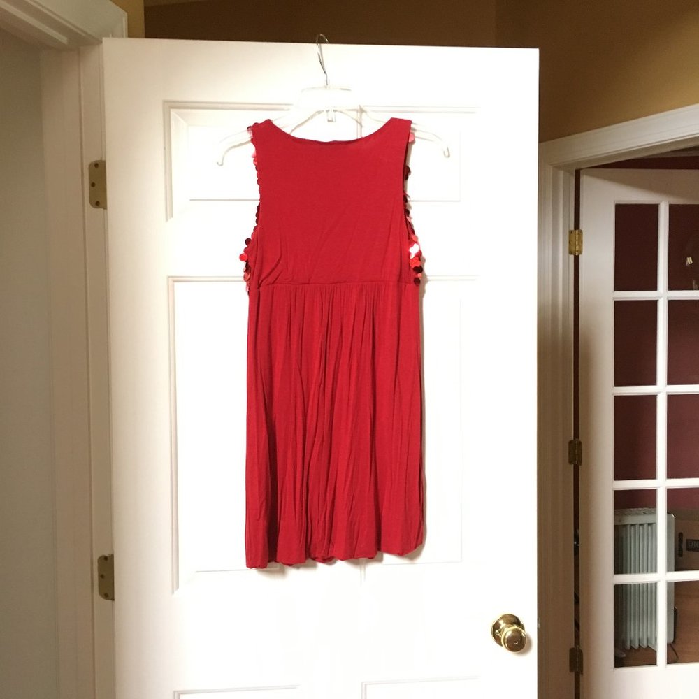 Red sequins dress - Picture 7 of 7